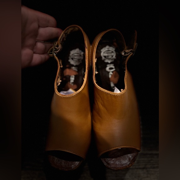 Jeffrey Campbell Snick Leather Studded Vintage Platforms Size 7 - Picture 7 of 10